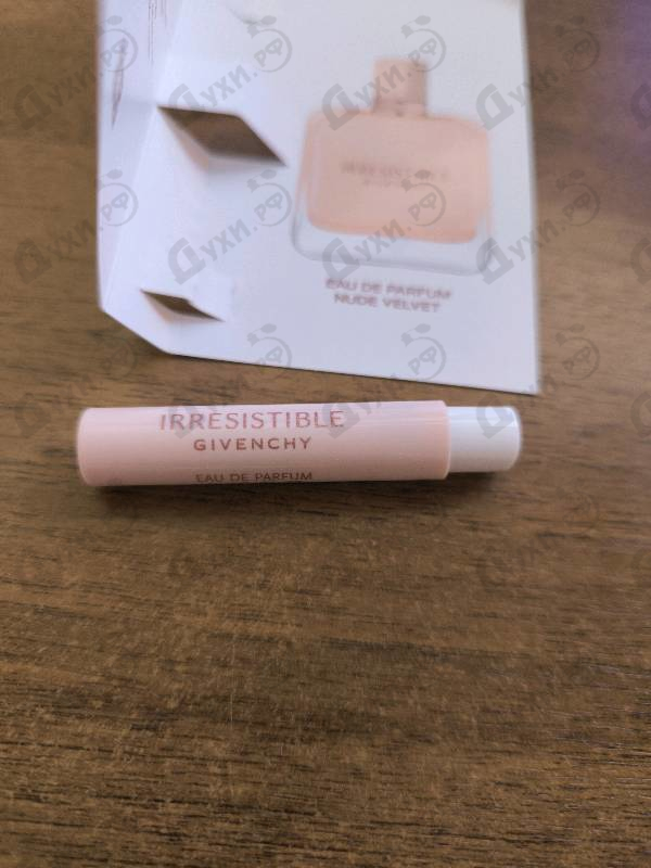 Парфюмерия Irresistible Nude Velvet от Givenchy