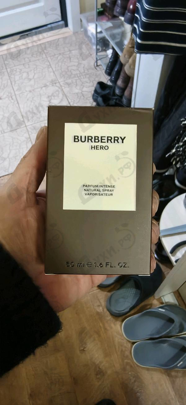 Парфюмерия Burberry Hero Parfum Intense
