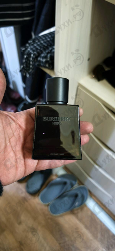 Парфюмерия Hero Parfum Intense от Burberry