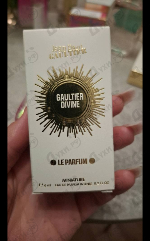 Парфюмерия Gaultier Divine Le Parfum от Jean Paul Gaultier