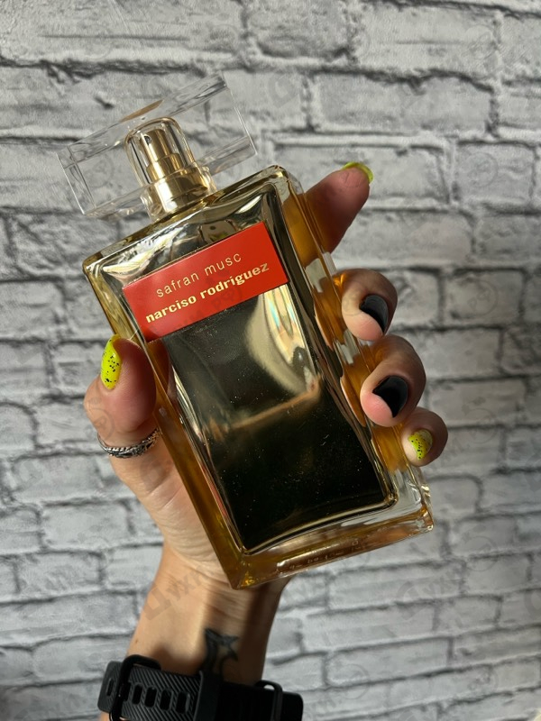 Парфюмерия Safran Musc от Narciso Rodriguez