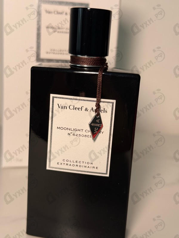 Духи Moonlight Cherry от Van Cleef & Arpels