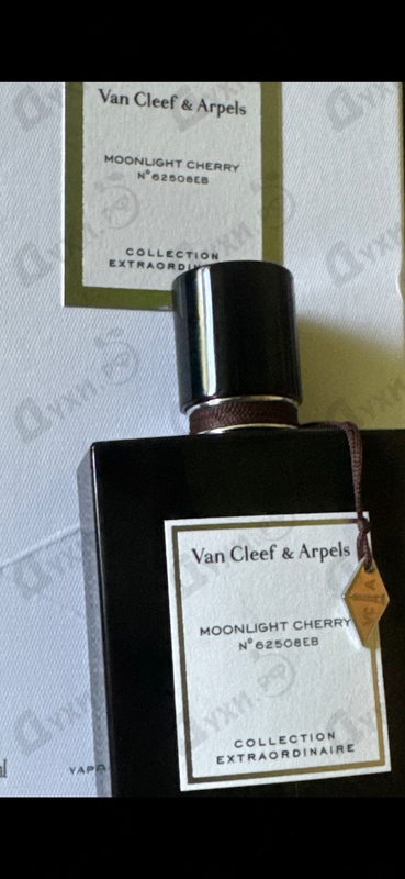 Парфюмерия Moonlight Cherry от Van Cleef & Arpels