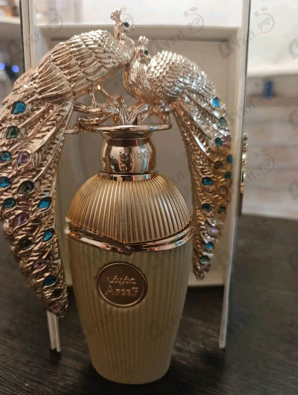 Парфюмерия Afeef от Lattafa Perfumes