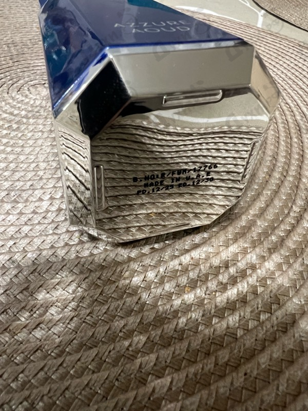 Духи Azzure Oud от French Avenue