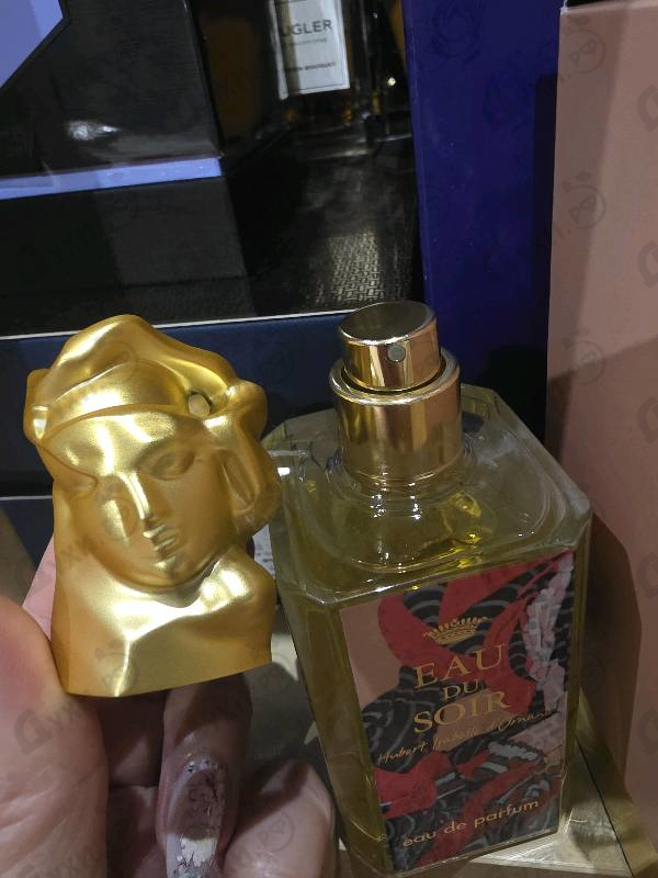 Парфюмерия Eau Du Soir 2022 от Sisley