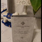 Духи Velvet Iris от Essential Parfums