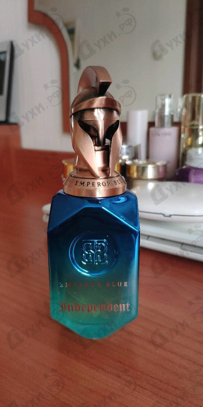 Духи Independent от Emperor Blue