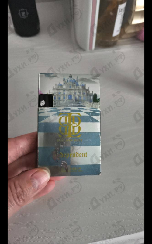 Парфюмерия Independent от Emperor Blue