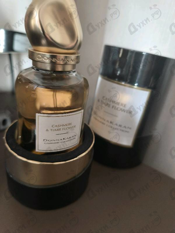 Парфюмерия Donna Karan Cashmere & Tiare Flower