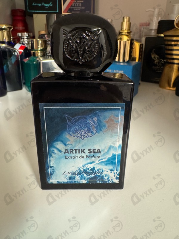 Духи Artik Sea от Lorenzo Pazzaglia