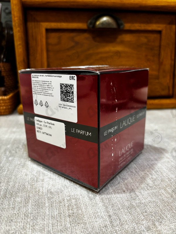 Духи Le Parfum от Lalique