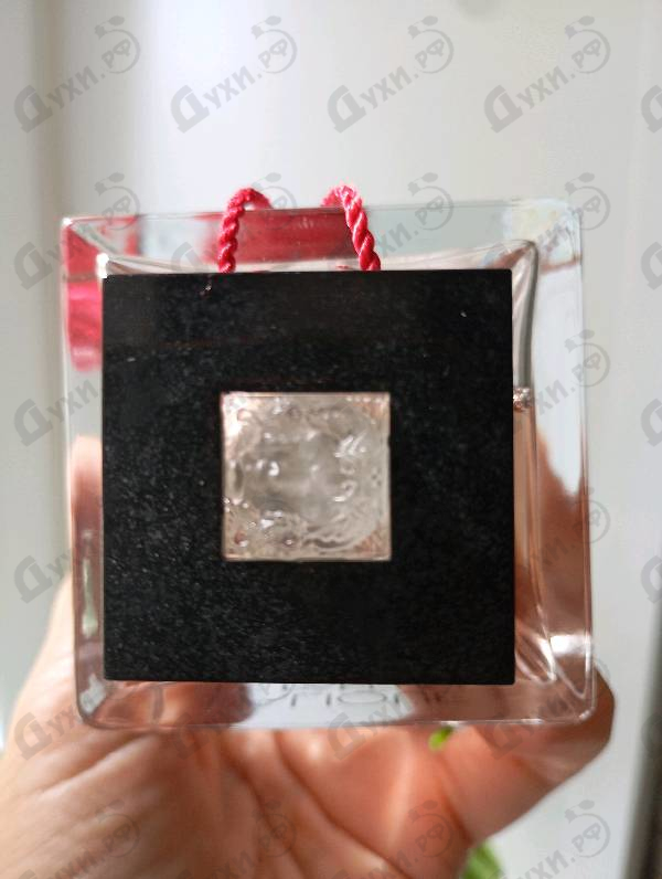 Парфюмерия Le Parfum от Lalique