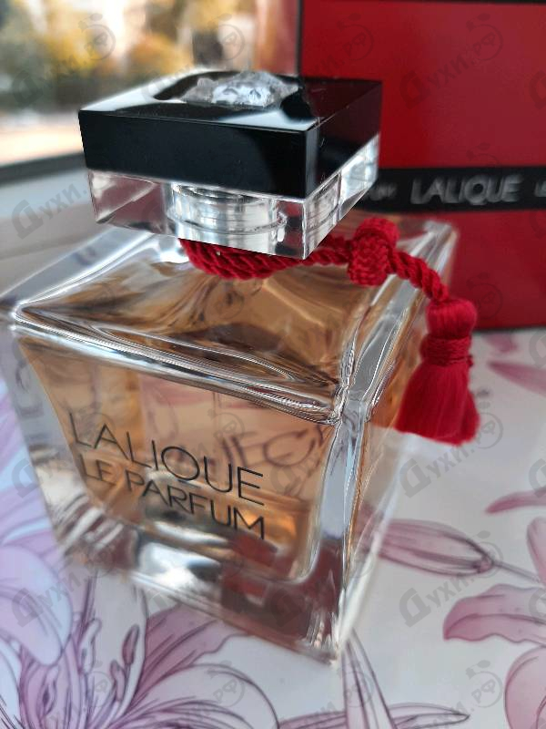 Духи Le Parfum от Lalique
