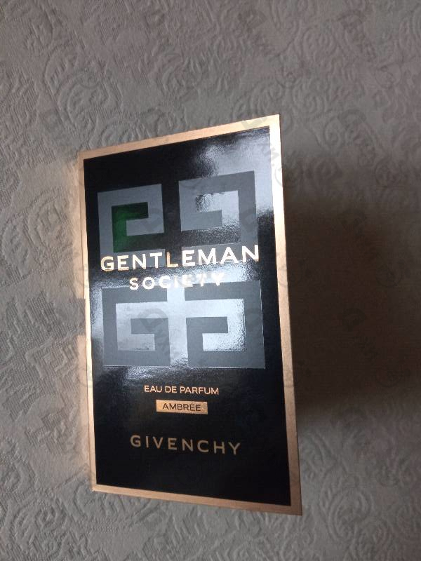 Духи Gentleman Society Eau De Parfum Ambree от Givenchy