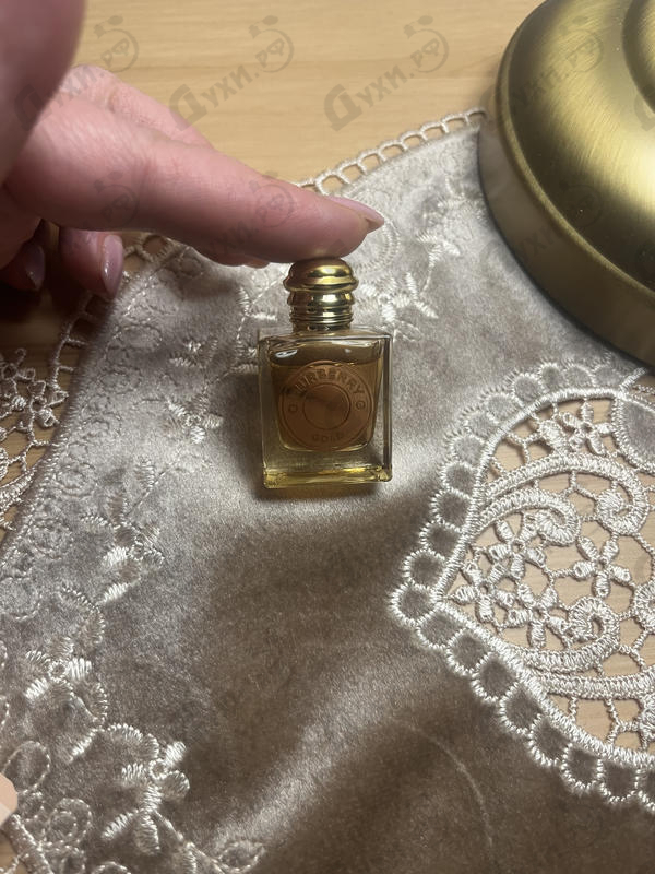 Духи Gold от Burberry