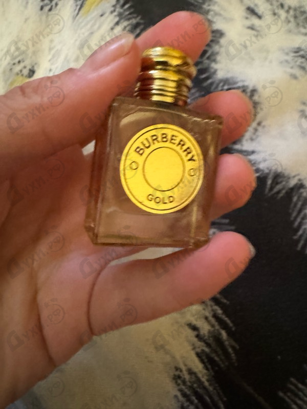 Парфюмерия Burberry Gold