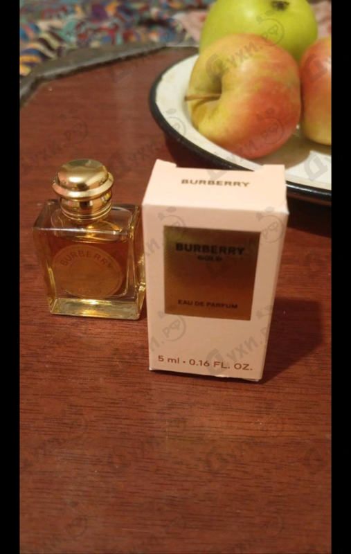 Парфюмерия Gold от Burberry