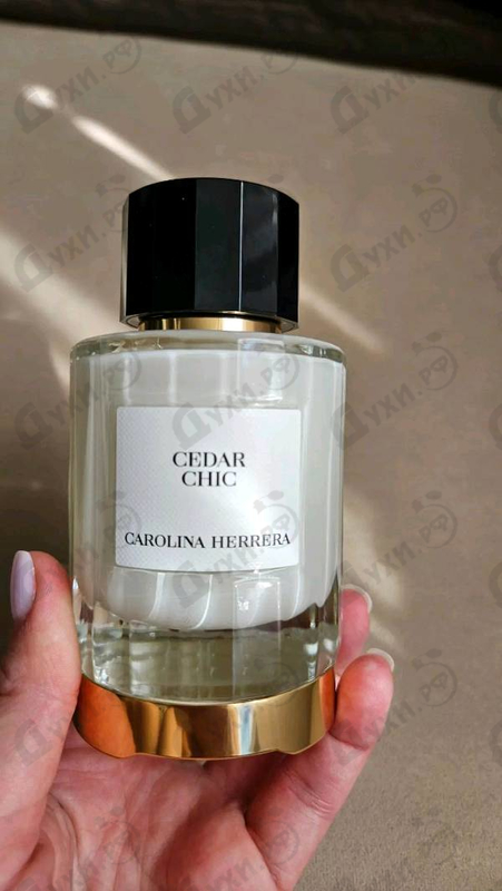 Парфюмерия Cedar Chic от Carolina Herrera