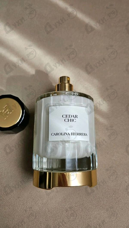 Парфюмерия Cedar Chic от Carolina Herrera
