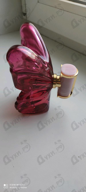Купить La Bomba от Carolina Herrera