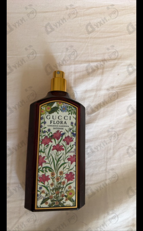 Парфюмерия Flora Gorgeous Gardenia Intense от Gucci