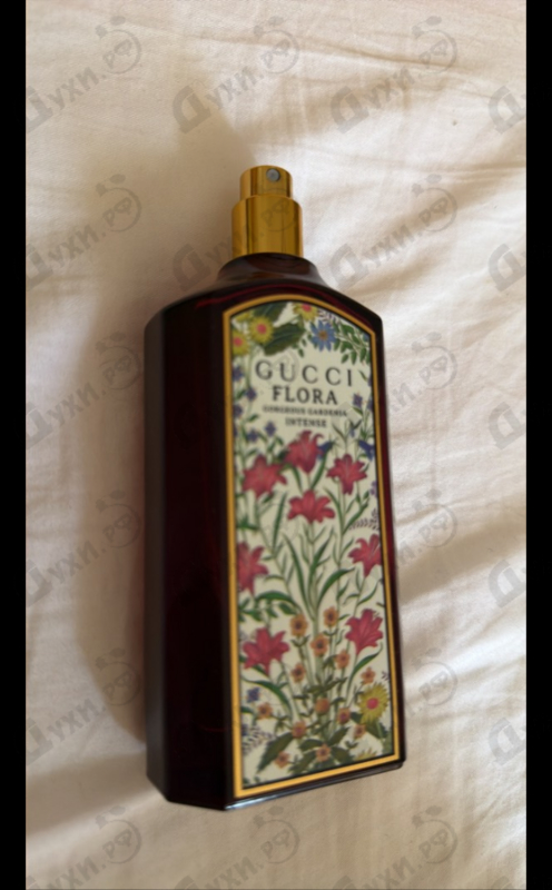 Купить Flora Gorgeous Gardenia Intense от Gucci