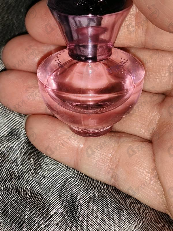 Парфюмерия Dylan Blush Pink от Versace