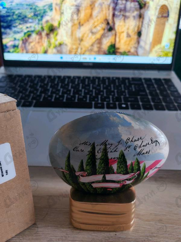 Парфюмерия Doux Ennui от The House of Oud