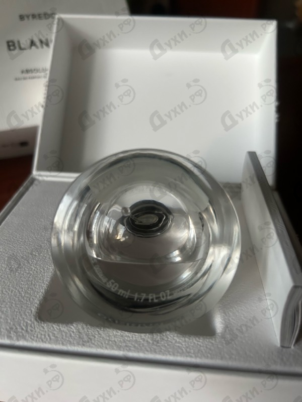 Парфюмерия Blanche Absolu De Parfum от Byredo Parfums
