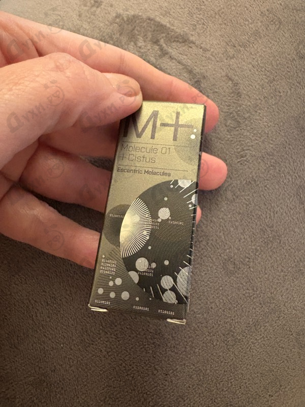 Парфюмерия Molecule 01 + Cistus от Escentric Molecules