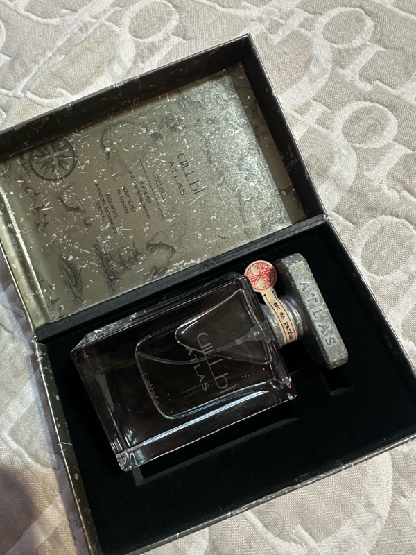 Духи Atlas от Lattafa Perfumes