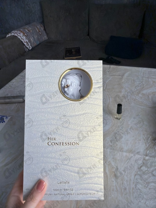 Парфюмерия Lattafa Perfumes Her Confession