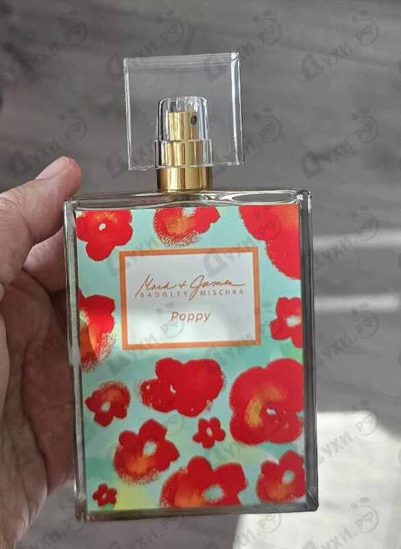 Парфюмерия Poppy от Badgley Mischka