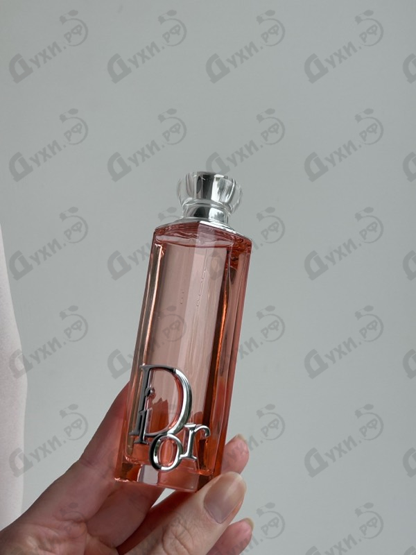 Парфюмерия Addict Peachy Glow от Christian Dior