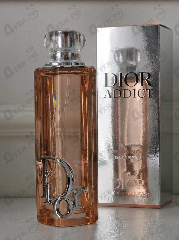Духи Addict Peachy Glow от Christian Dior