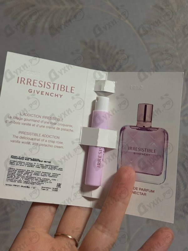 Парфюмерия Irresistible Nectar от Givenchy