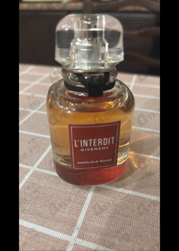Купить L'Interdit Angelique Rouge от Givenchy