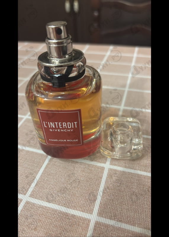 Парфюмерия L'Interdit Angelique Rouge от Givenchy