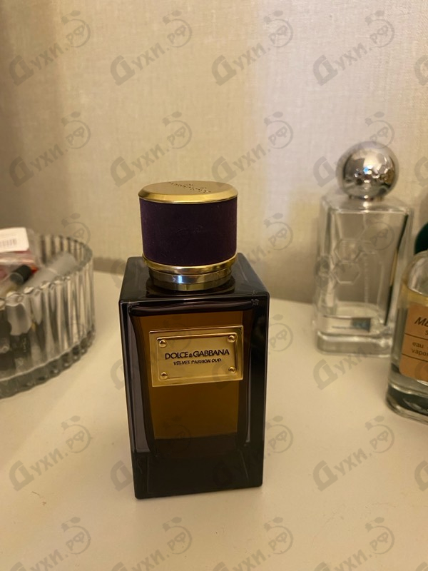 Парфюмерия Dolce & Gabbana Velvet Passion Oud