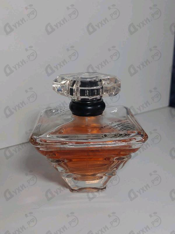 Парфюмерия Tresor от Lancome