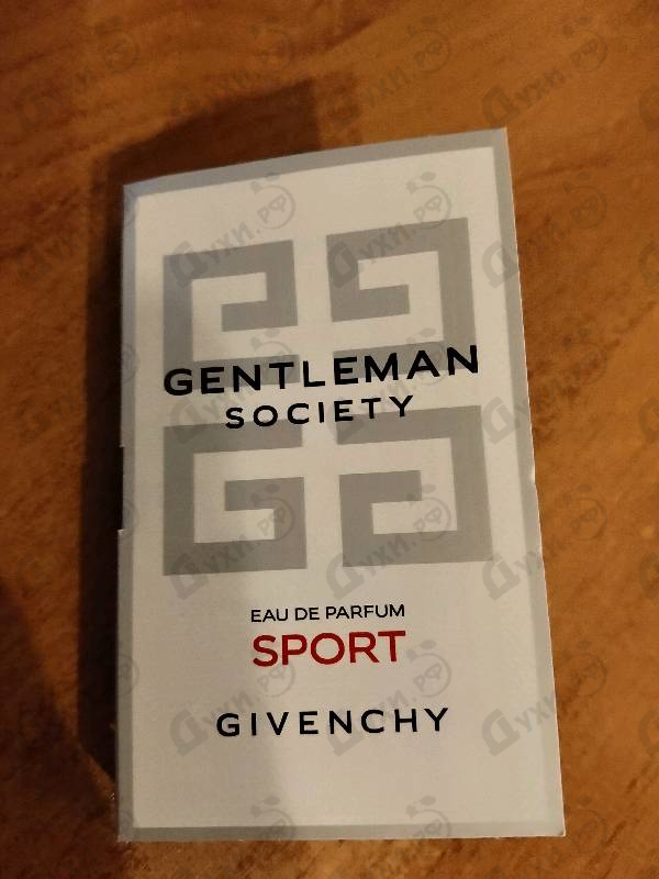 Парфюмерия Givenchy Gentleman Society Sport