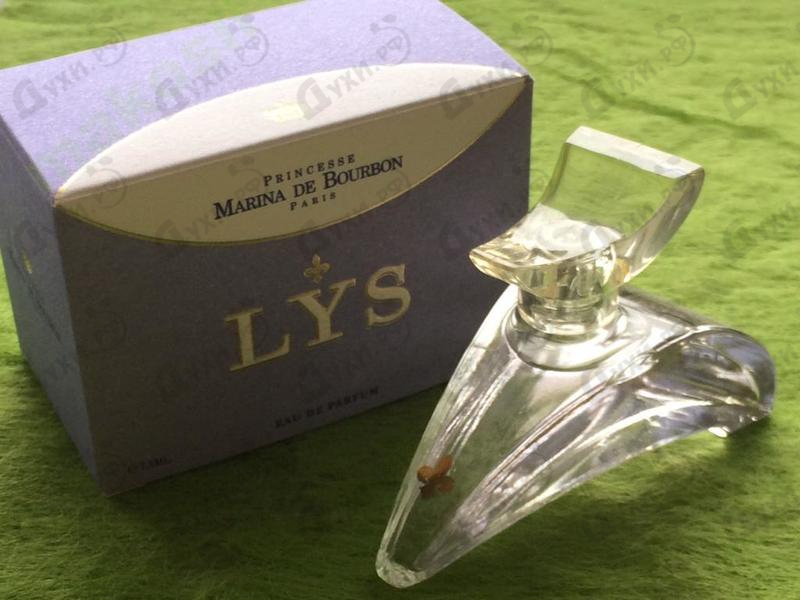 Духи Eau De Lys от Marina De Bourbon