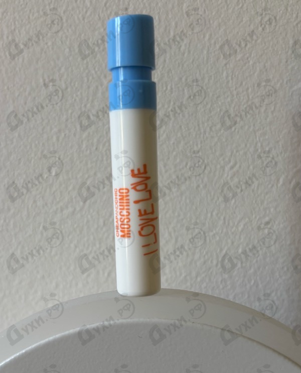 Отзывы Moschino I Love Love