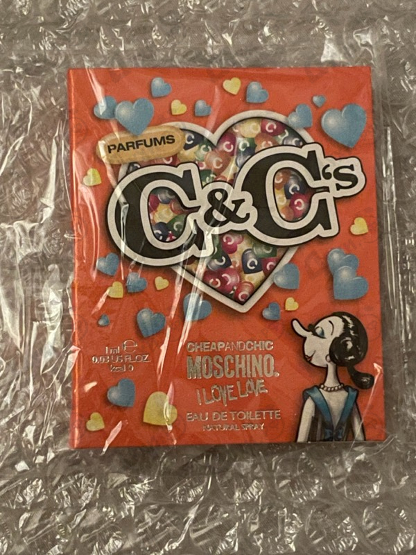 Парфюмерия I Love Love от Moschino