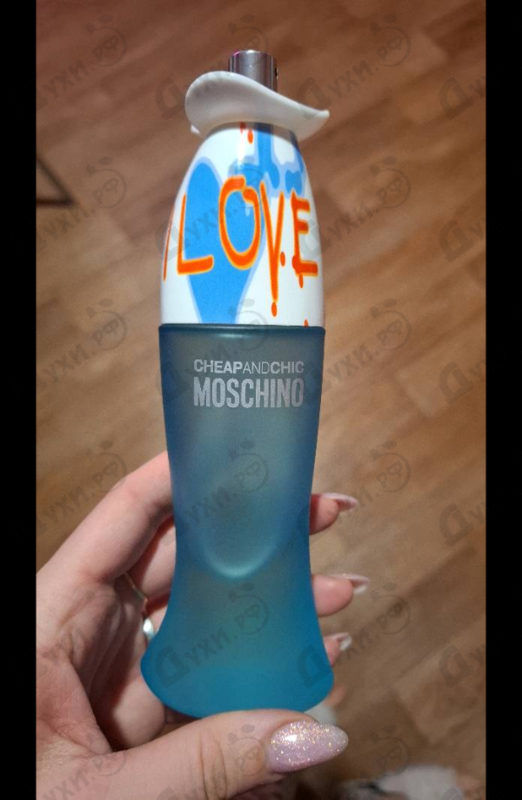Отзывы Moschino I Love Love