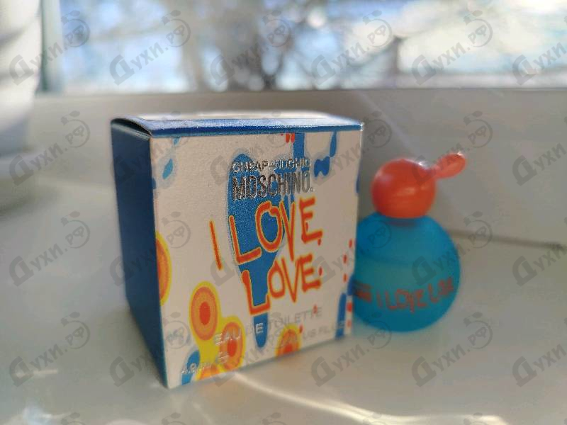 Отзывы Moschino I Love Love