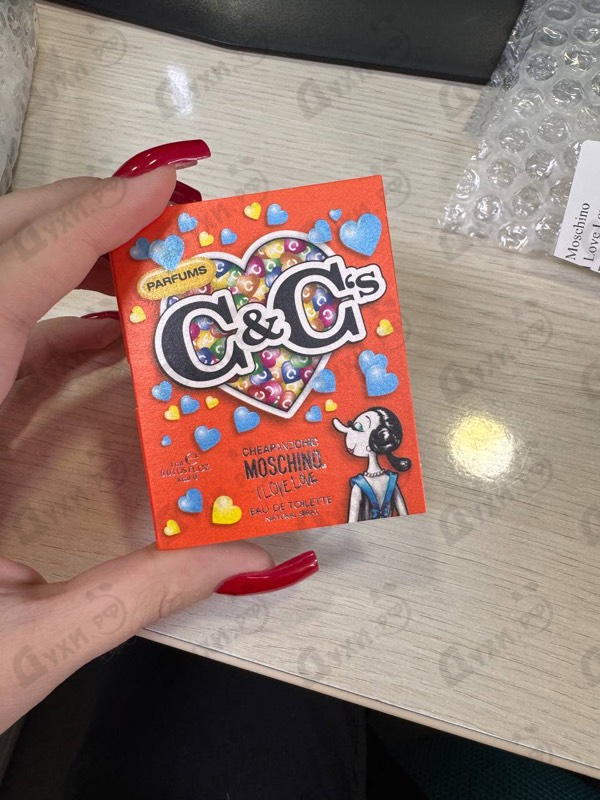 Парфюмерия I Love Love от Moschino