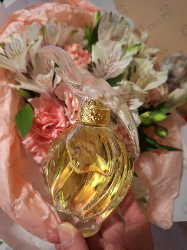 Парфюмерия L'air Du Temps от Nina Ricci