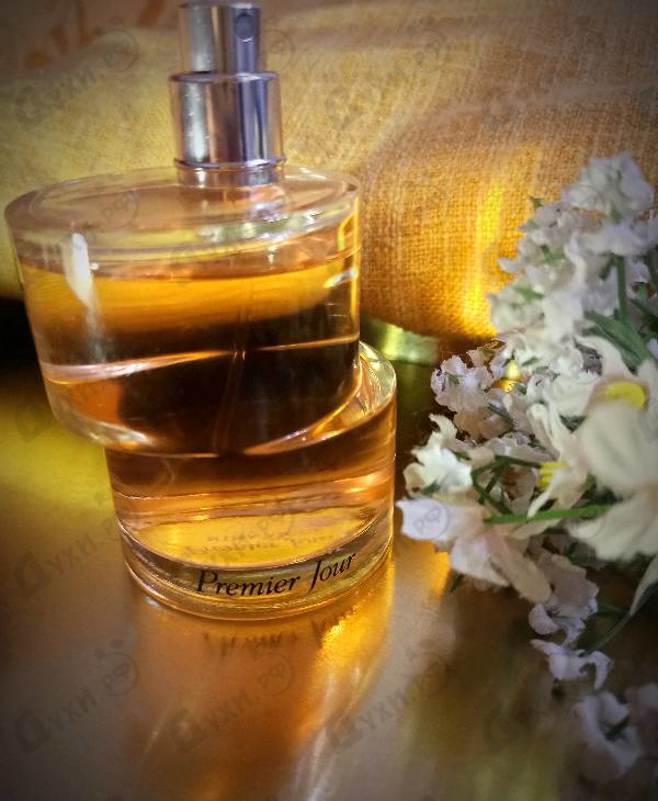 Духи Premier Jour от Nina Ricci